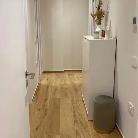 Casa Stile Spagnolo In Centro 아파트 라스페치아